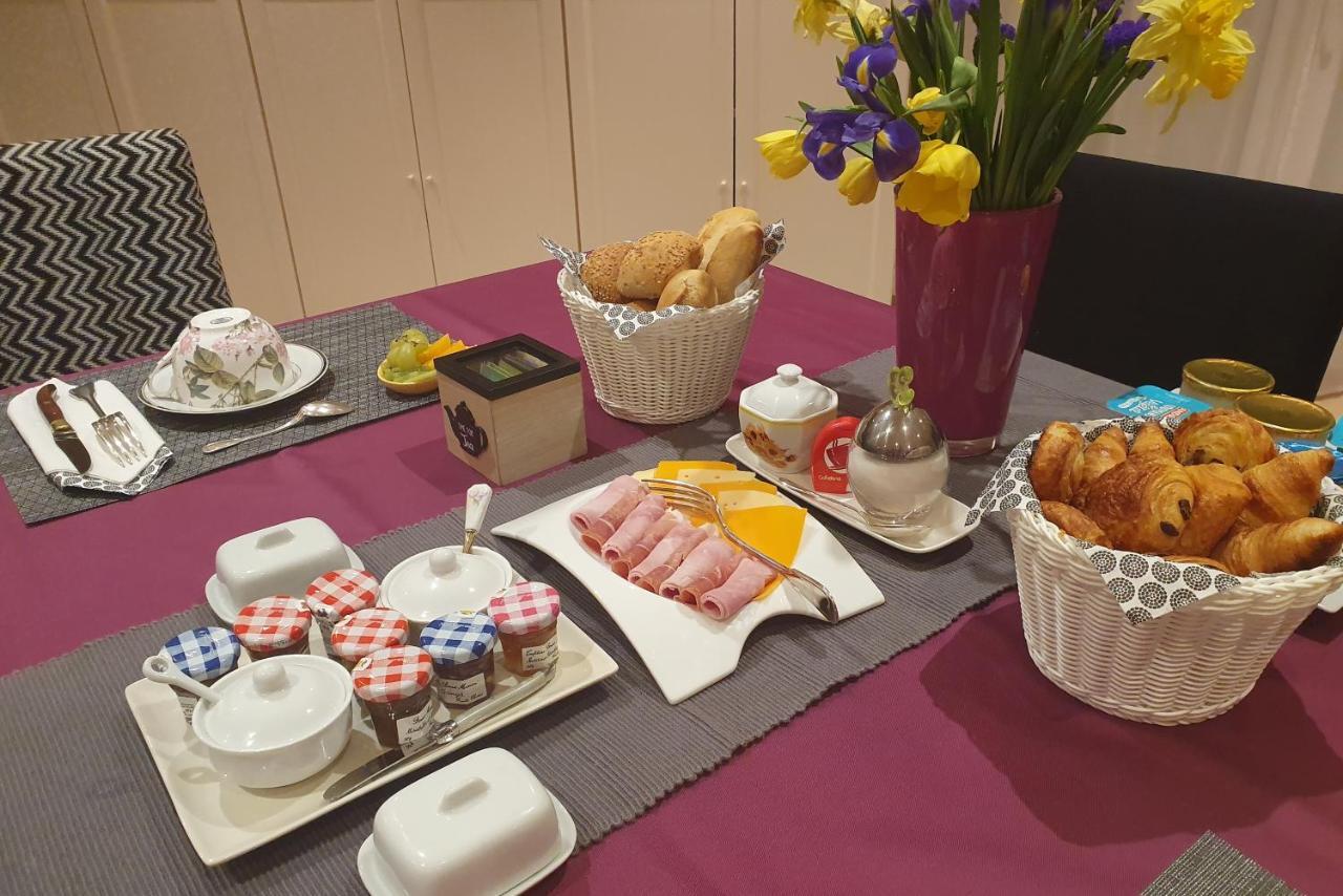 Bed and Breakfast Les Centauris Pleguien Екстер'єр фото