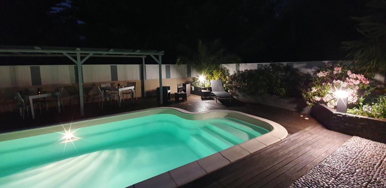 Bed and Breakfast Les Centauris Pleguien Екстер'єр фото